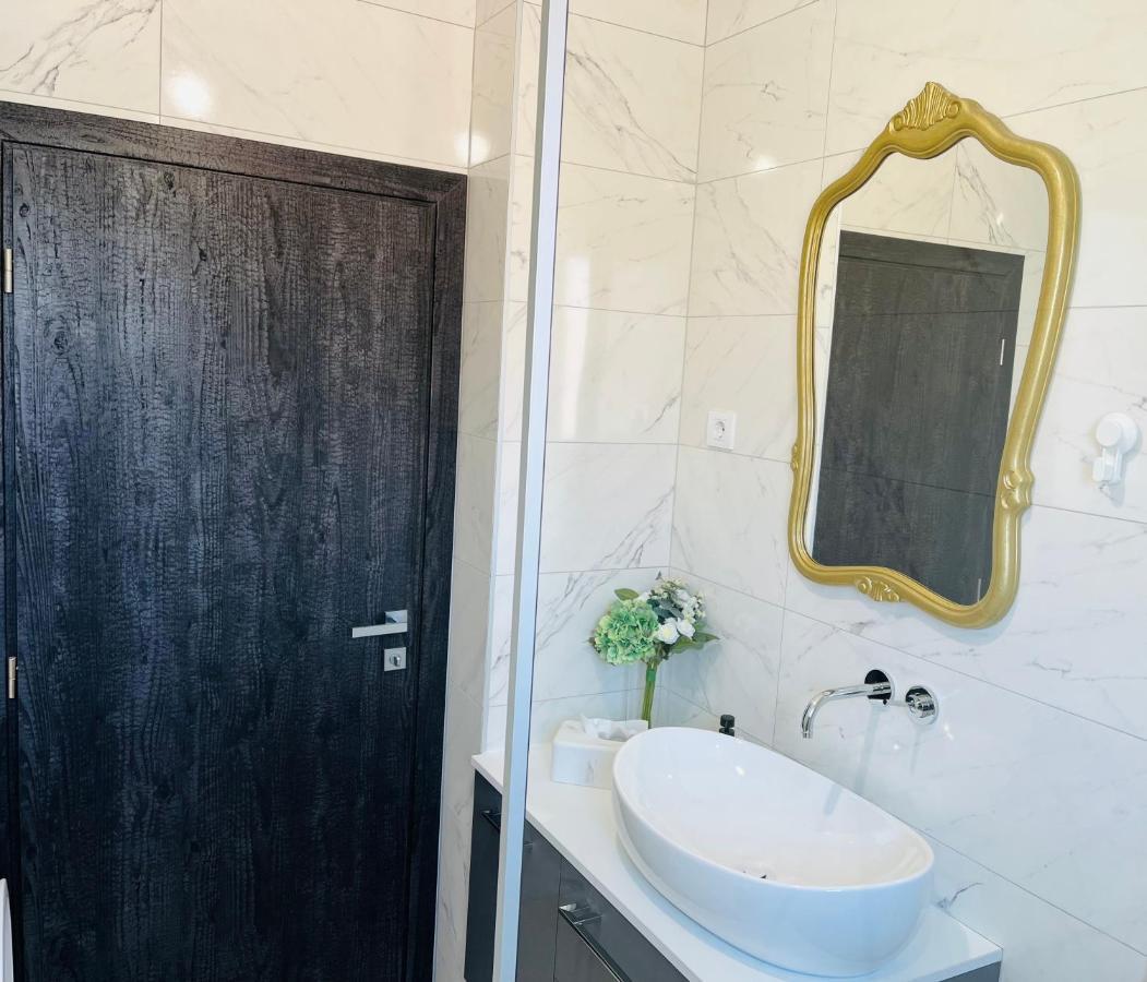 טרוגיר Kia Ora Apartment מראה חיצוני תמונה