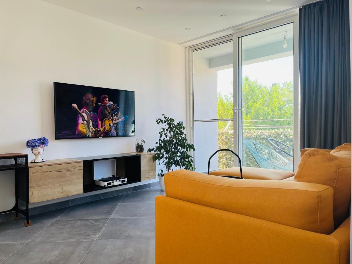 טרוגיר Kia Ora Apartment מראה חיצוני תמונה