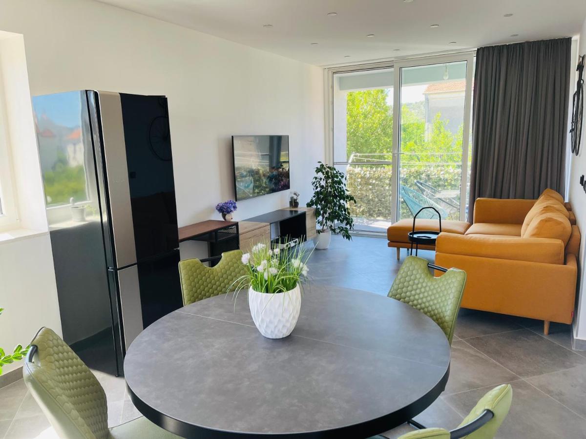 טרוגיר Kia Ora Apartment מראה חיצוני תמונה